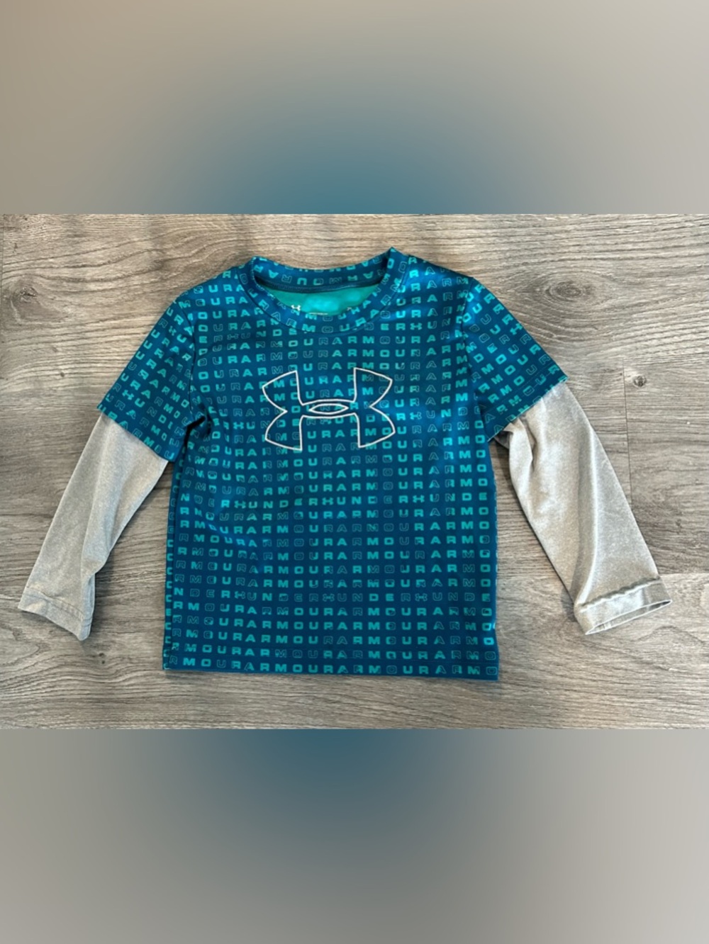 ⭐️Under Armour 2T Boys' Teal & Navy Logo Long Sleeve Shirt